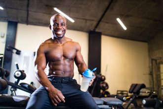 Temps de repos essentiel pour optimiser la prise de masse en musculation